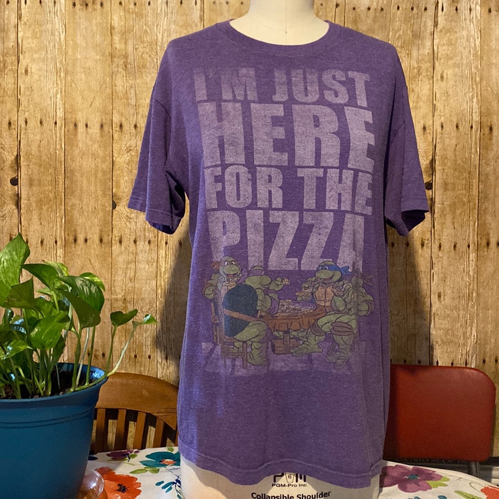 Nickelodeon teenage mutant Nina turtles T-shirt